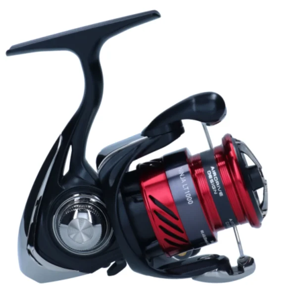 Punamusta Daiwa 23 Ninja LT avokela